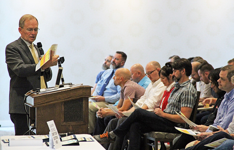 CIO Steve Hess discusses UIT and campus strategic plans for fiscal year 2018-19 on September 17 during the All-Hands Meeting at the Alumni House.