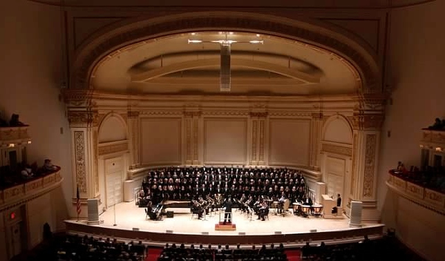 Utah Voices takes the stage at New York's Carnegie Hall.